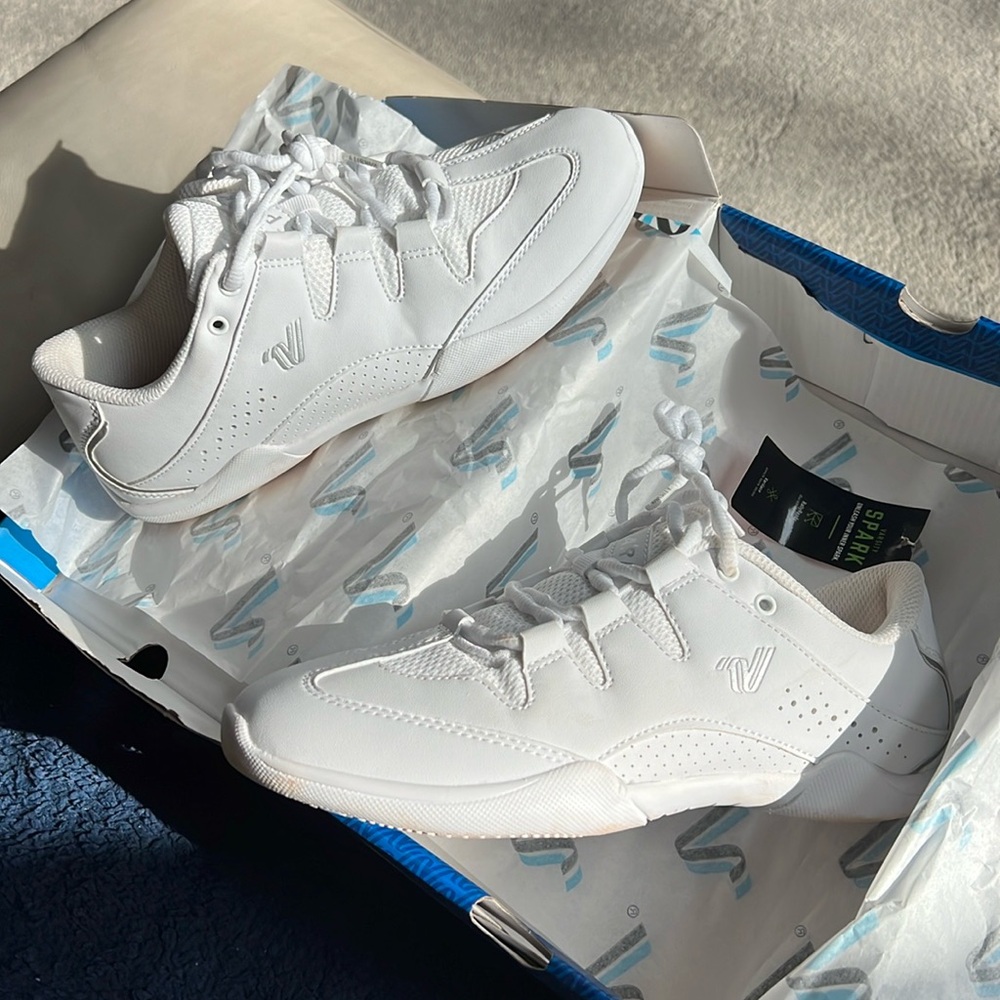 Varsity Spark Cheer Shoes - Size 9